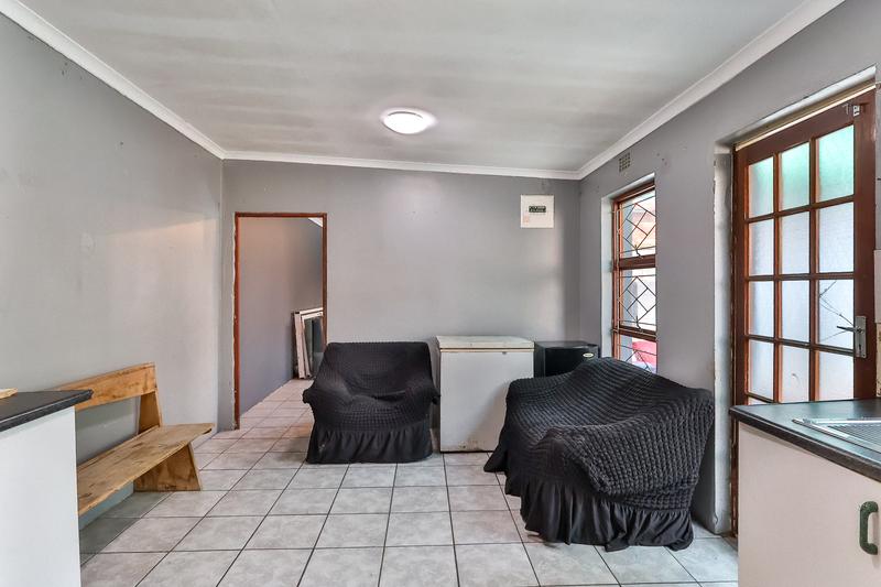 4 Bedroom Property for Sale in Strandfontein Village Western Cape